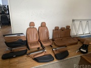 BMW 5 (G30) 2018 Fotele, Kanapa, Komplet Panel drzwi Podłokietnik 