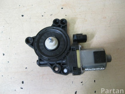 HYUNDAI 82450-A5000 / 82450A5000 i30 (GD) 2014 Window lifter motor Left Front