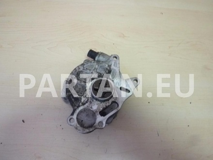 AUDI 03L 145 100 / 03L145100 A4 (8K2, B8) 2010 Vacuum Pump