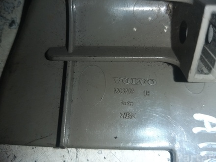 VOLVO 9208269 S60 I 2003 Molding