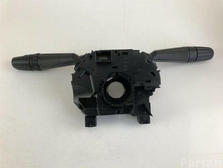 JEEP 6BZ87LXHAB RENEGADE Closed Off-Road Vehicle (BU) 2014 Steering column switch