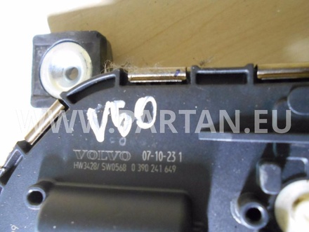 VOLVO 1 397 220 522 / 1397220522 V50 (MW) 2007 Wiper Linkage Windscreen with wiper motor