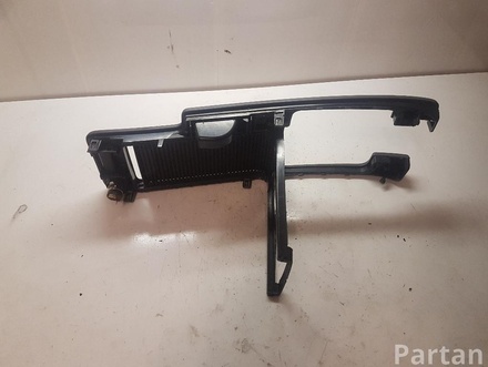 VOLVO V50 (MW) 2006 Center console