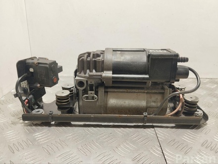 BMW 6789450 7 (F01, F02, F03, F04) 2013 Air Suspension Compressor Pump