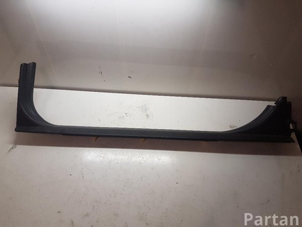 VOLVO V70 II (SW) 2003 Door Sill Trim Right Rear