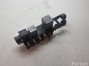 AUDI 8L0941822A A8 (4D2, 4D8) 2001 Fuse Box