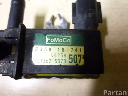 MAZDA ZJ38 18 741 / ZJ3818741 2 (DE) 2010 Solenoid Valve