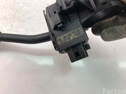 MERCEDES-BENZ A6395450124 VITO / MIXTO Box (W639) 2007 Steering column multi-switch