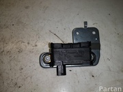 VOLVO 30773378 V70 II (SW) 2005 Switch for anti-slip regulation