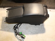 VOLVO 30791394 S60 II 2010 Armrest 