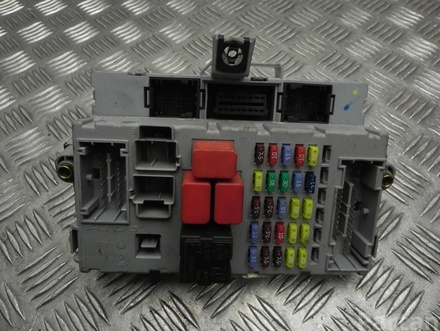 FIAT 46846746 CROMA (194_) 2006 Fuse Box