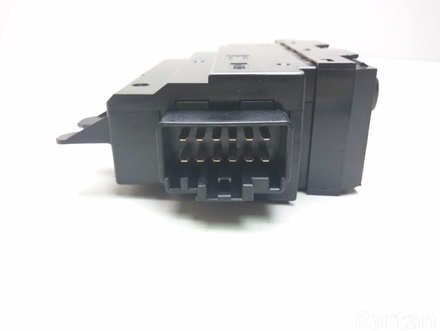 VOLVO 30658147 V70 II (SW) 2004 Switch for electric windows