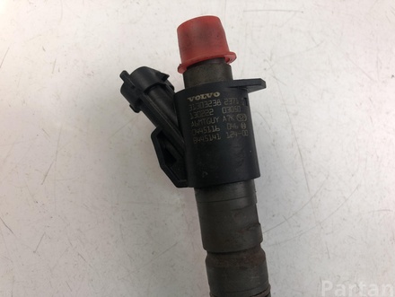 VOLVO 31303238 V60 2012 Injector