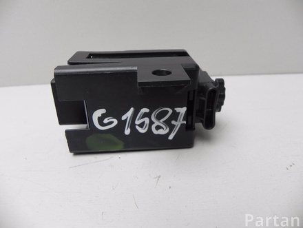 MAZDA BDG7 67730 A / BDG767730A 3 (BL) 2010 Relays