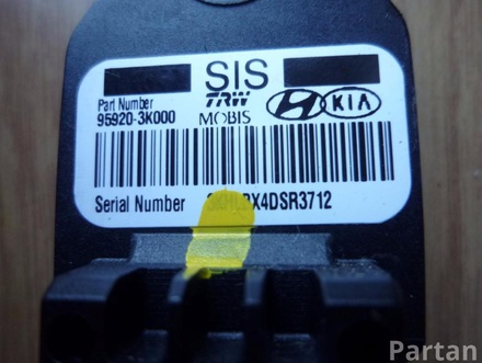 KIA 95920-3K000 / 959203K000 CEE'D SW (ED) 2009 Impact Crash Sensor 