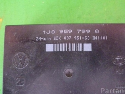 VW 1J0 959 799 Q / 1J0959799Q GOLF IV (1J1) 2000 Central electronic control unit for comfort system