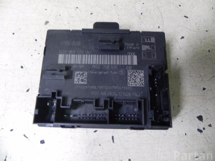 AUDI 5Q0 959 592 A, 5Q0 959 592 / 5Q0959592A, 5Q0959592 A3 (8V1, 8VK) 2013 Control unit for door