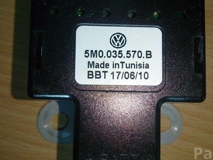 VW 5M0 035 570 B / 5M0035570B GOLF VI (5K1) 2009 Aerial Booster