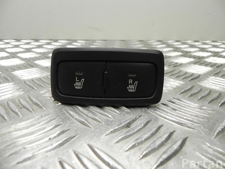 KIA 621W05010 SORENTO I (JC) 2005 Switch for seat heating