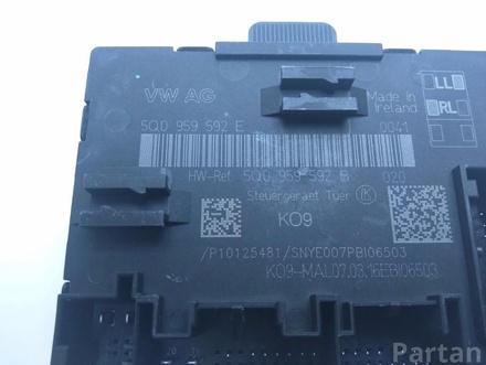 VOLKSWAGEN 5Q0 959 592 E, 5Q0 959 592 B / 5Q0959592E, 5Q0959592B TIGUAN (5N_) 2016 Control unit for door