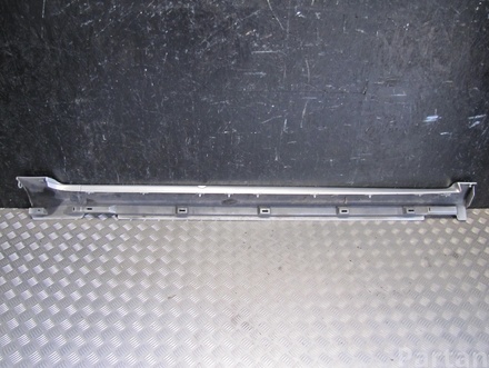 VOLKSWAGEN PASSAT (362) 2012 Side member trim left side