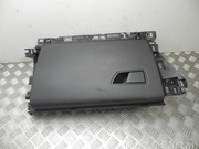 MASERATI 670043149 LEVANTE Closed Off-Road Vehicle 2019 Glove box