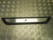 BMW 7181011 7 (F01, F02, F03, F04) 2011 Door Sill Trim