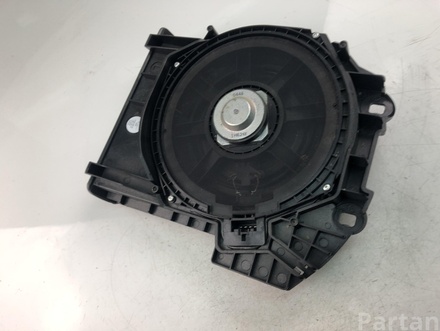 BMW 9195199 5 (F10) 2015 Subwoofer