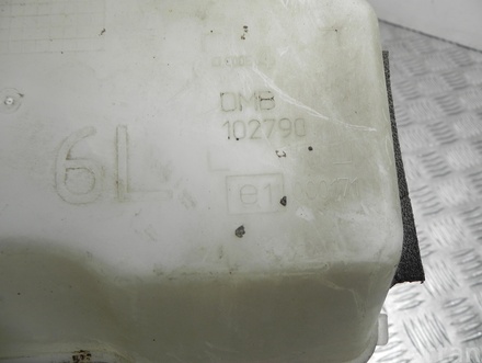 ROVER 102790 75 (RJ) 2000 Washer Fluid Tank