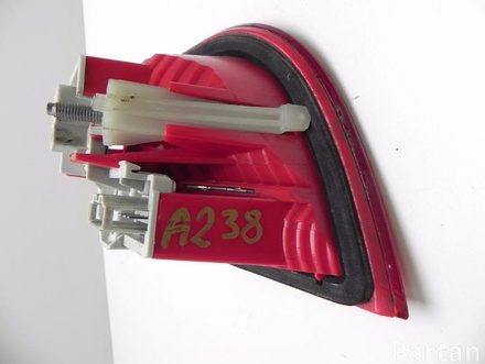 AUDI 8P4 945 094, 8P4 945 258 A / 8P4945094, 8P4945258A A3 (8P1) 2004 Taillight Right