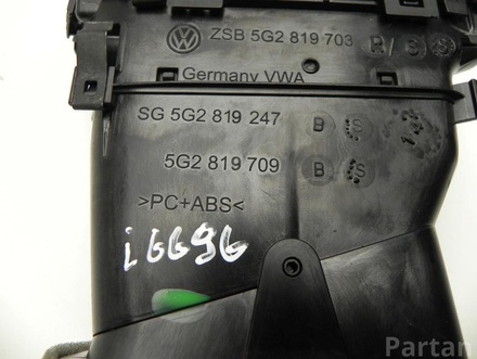 VW 5G2 819 703 R/S, 5G2 819 247 B, 5G2 819 709 B / 5G2819703RS, 5G2819247B, 5G2819709B GOLF VII (5G1, BQ1, BE1, BE2) 2013 Air vent