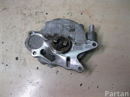 AUDI 03L 145 100 / 03L145100 A4 (8K2, B8) 2010 Vacuum Pump