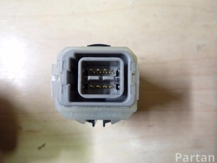 NISSAN JUKE (F15) 2014 Input device